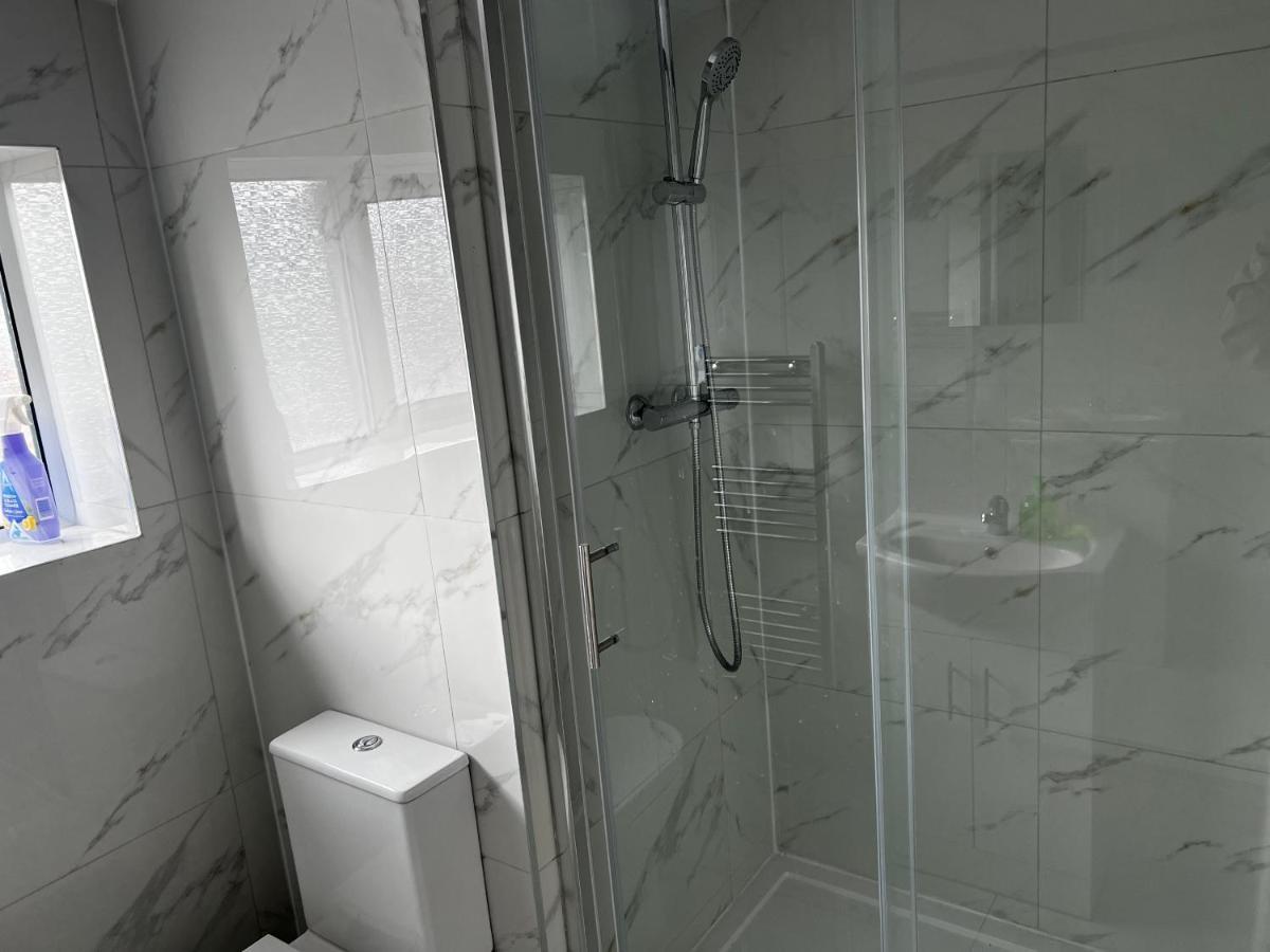 Good Priced Single Rooms In Hayes Northolt  Zewnętrze zdjęcie